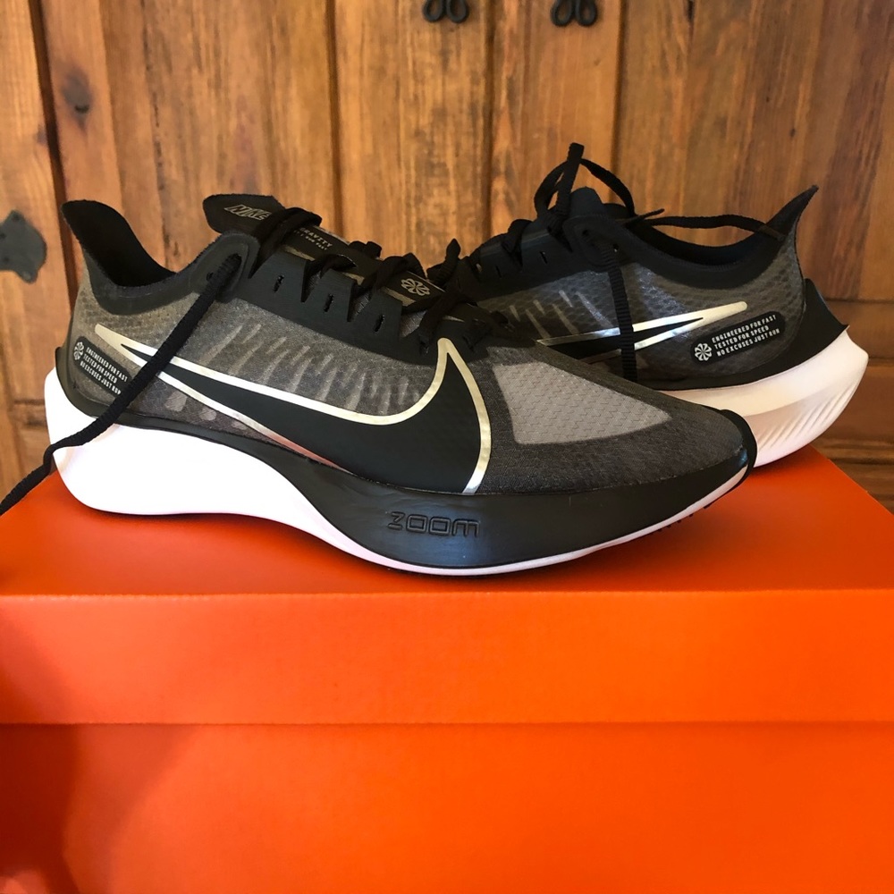 Women’a Nike Zoom Gravity